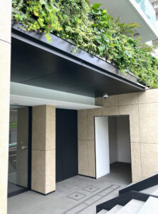 Refir orbe麻布仙台坂　庇パネル